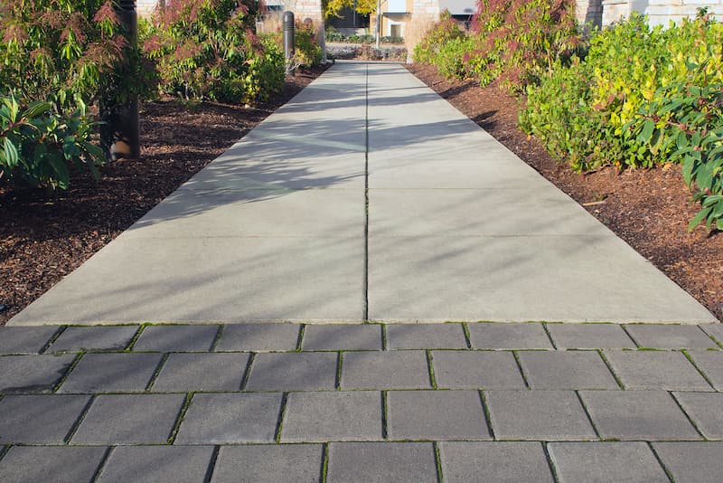 Popular Hardscapes You Can Incorporate Into Your Backyard