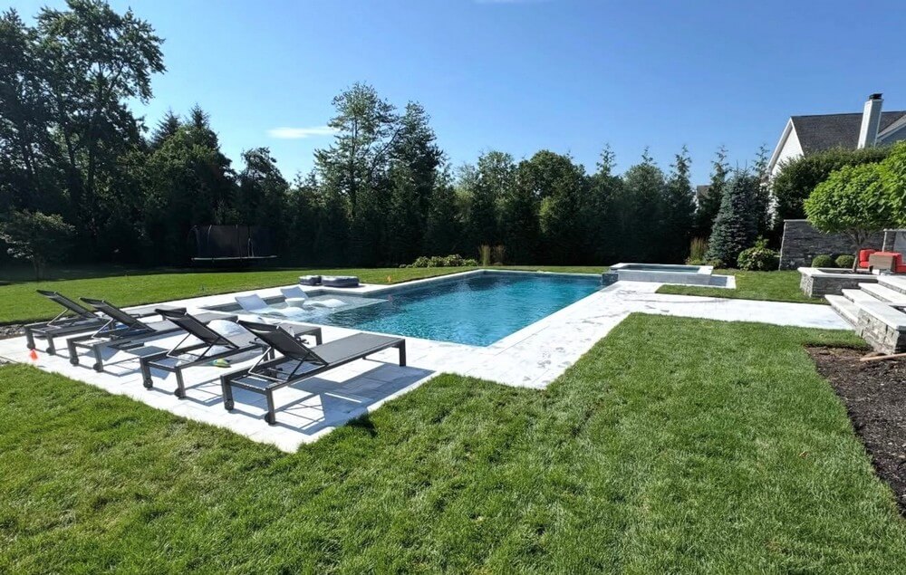 Innovative New Pool Construction in Upper Saddle River, NJ